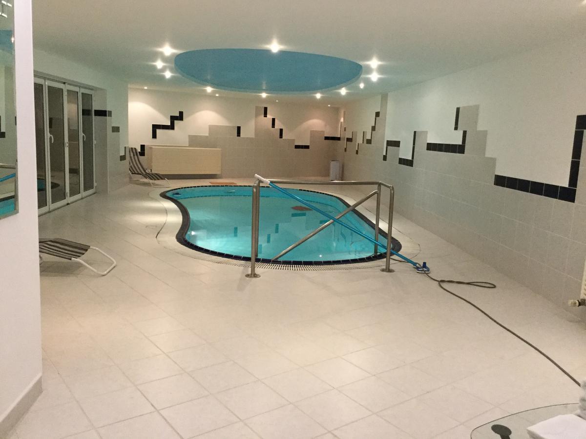 Justyna Villa Pardubice Eksteriør billede